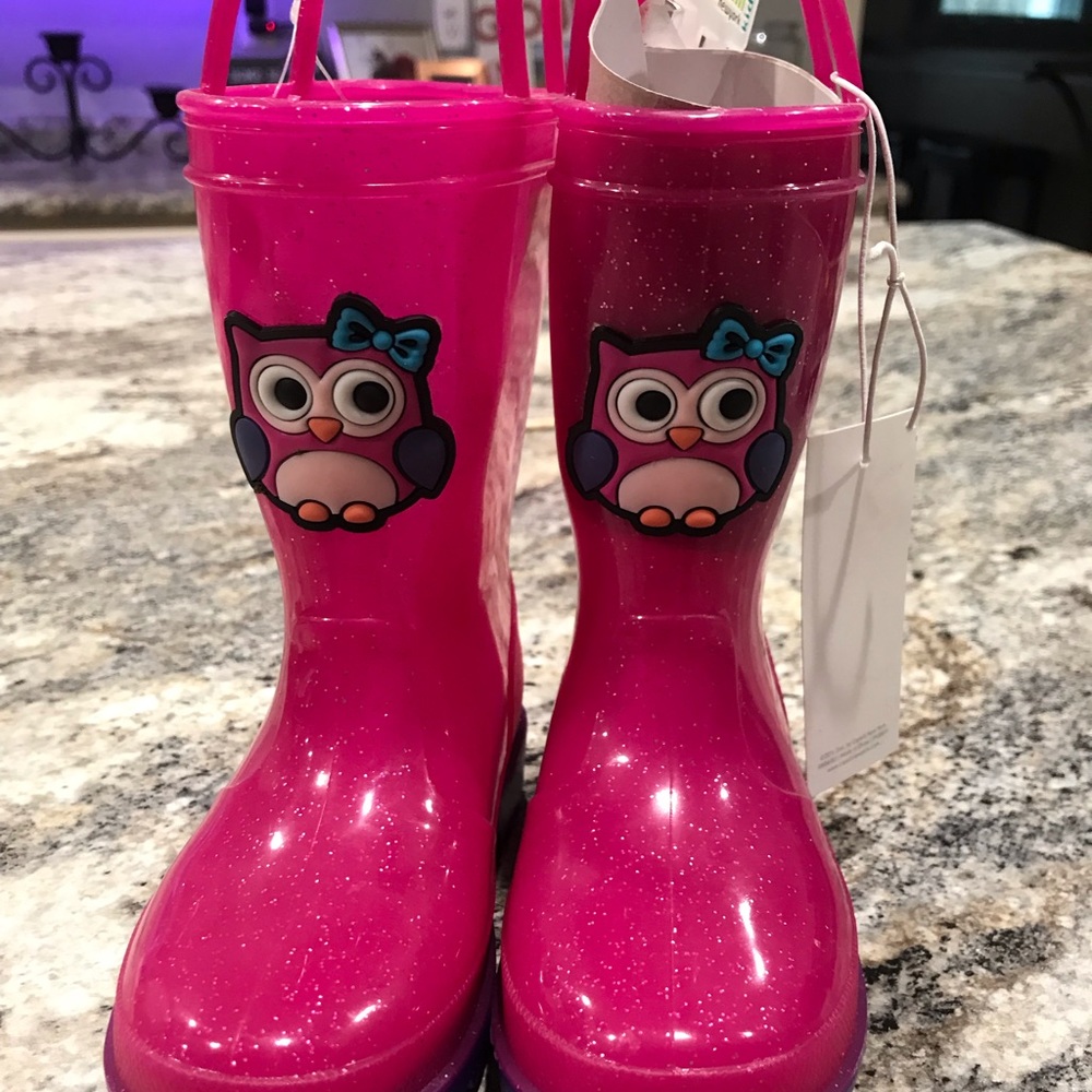 Girls rain boots